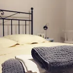 La Casetta Ferrara B&B